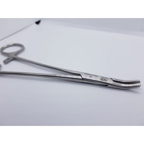 Curved needle holder