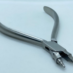 Tweed style loop forming plier